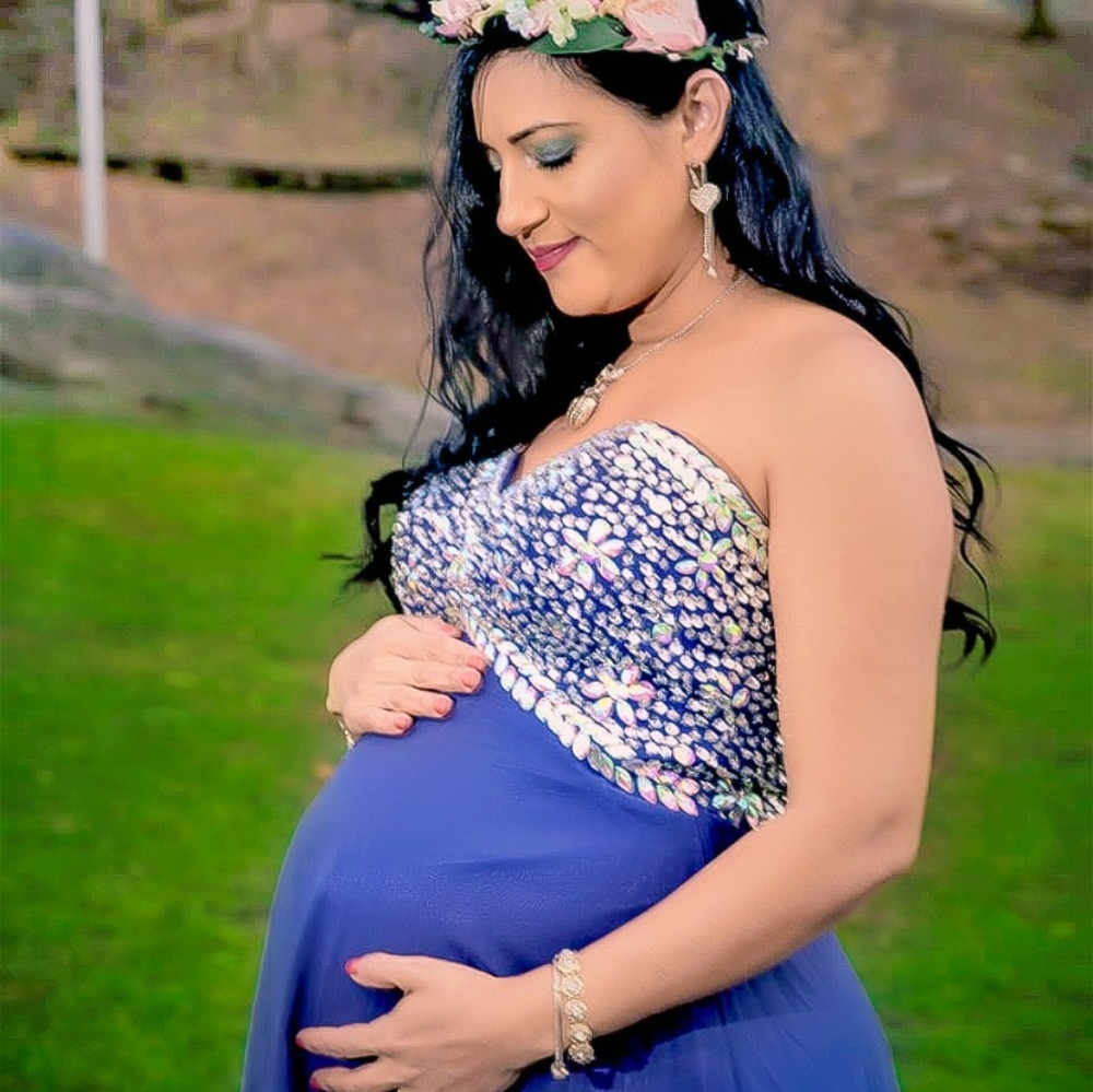 Maternity dress
